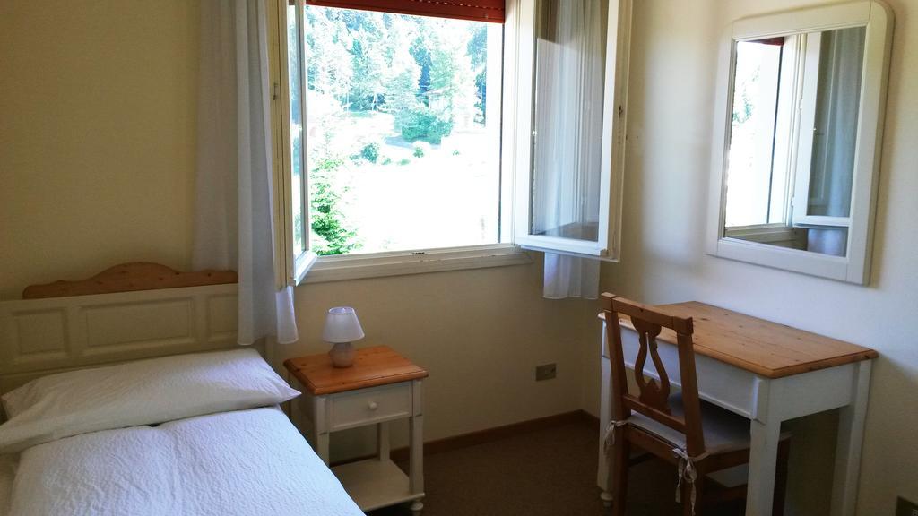 Hotel Santa Barbara Ronzo-Chienis Екстер'єр фото